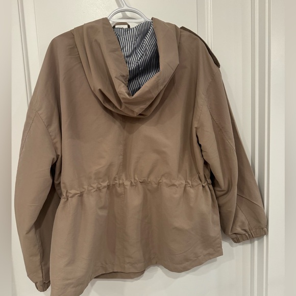 Extra large Vero Moda raincoat tan - Picture 4 of 10